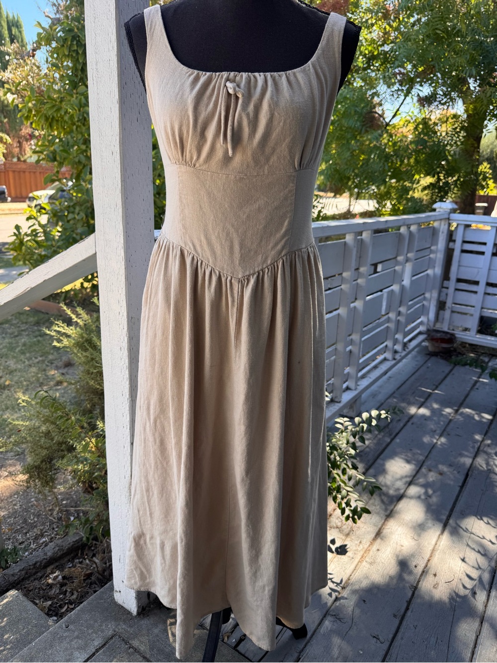 House of Harlow 1960 Neutral Midi Dress with Scoop Neck, size Medium - Picture 2 of 10